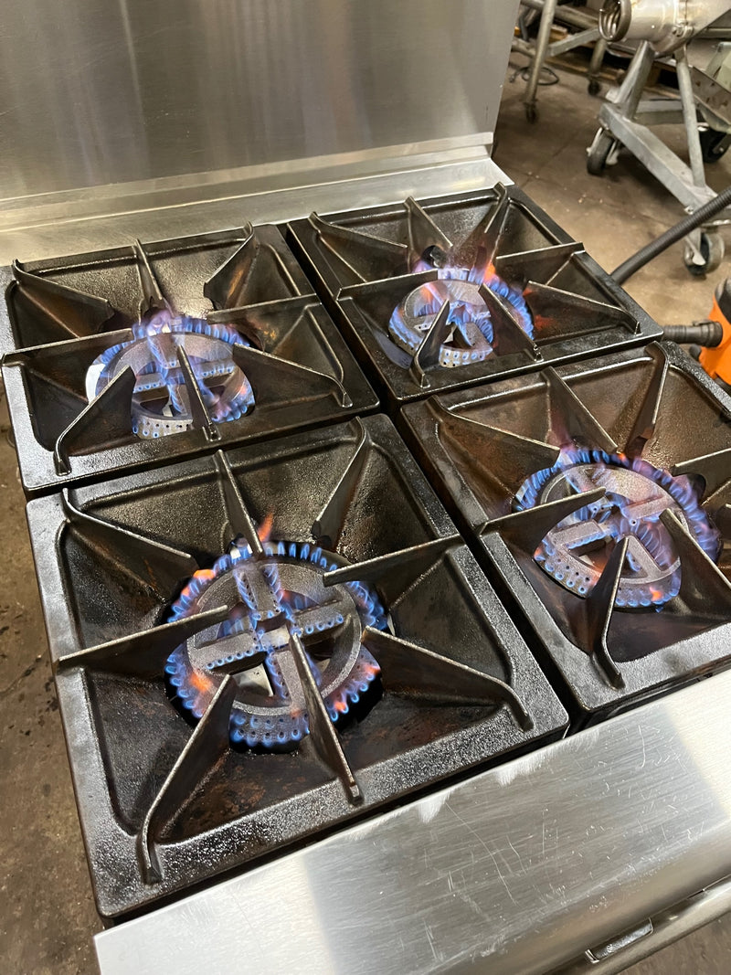 Used 24" Range 4 Gas Burners with Oven - FOR01668